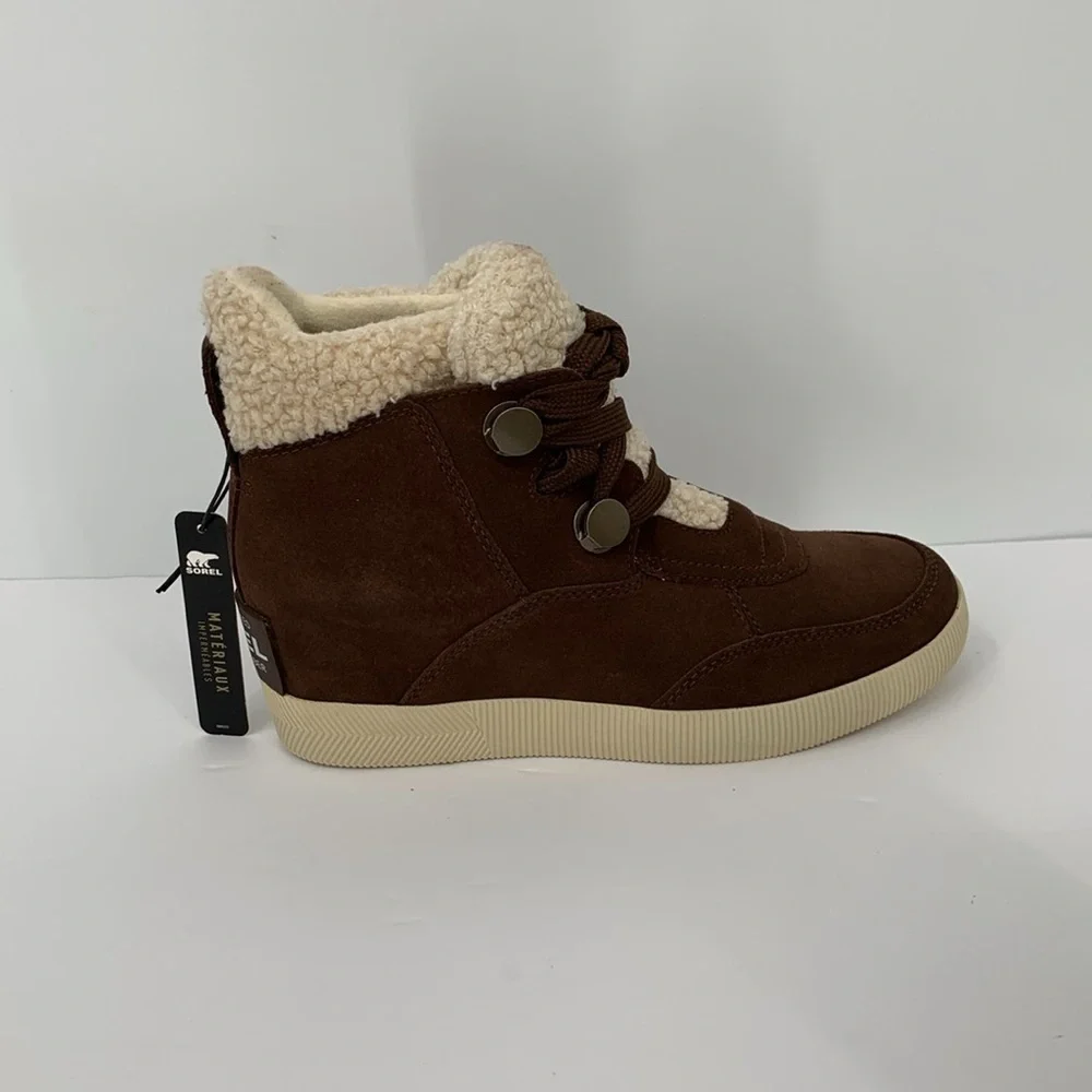 Sorel Out n About Cozy hidden wedge boots suede hiking shearling winter new 10